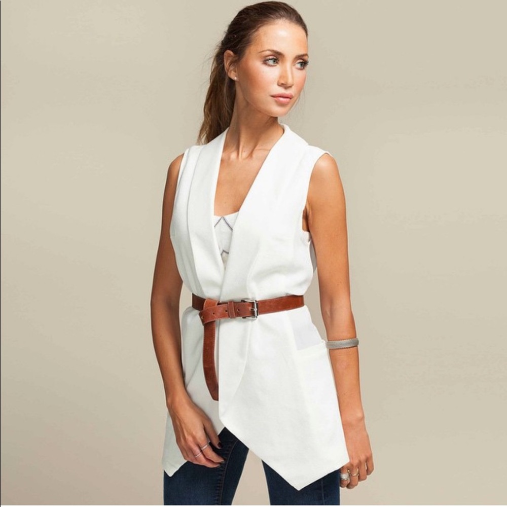 COVETED BASICS Vest